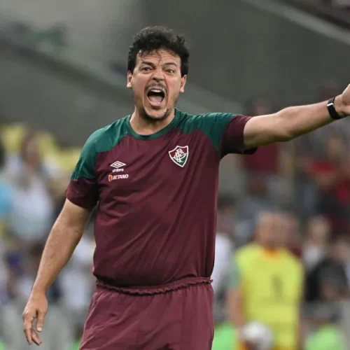 Fernando Diniz analisa desempenho do Fluminense como problemático em empate na Libertadores