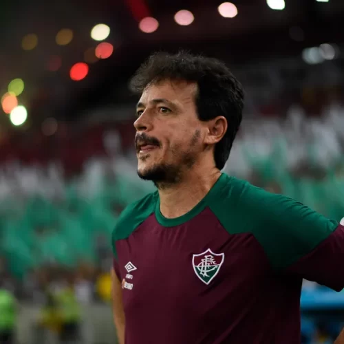 Fluminense demite Fernando Diniz