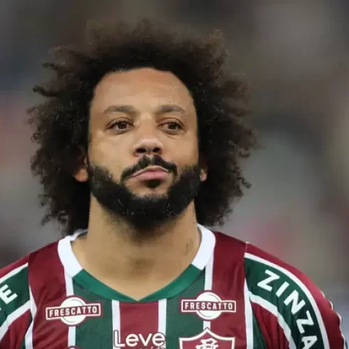 Fluminense anuncia rescisão de contrato com Marcelo após desentendimento com Mano