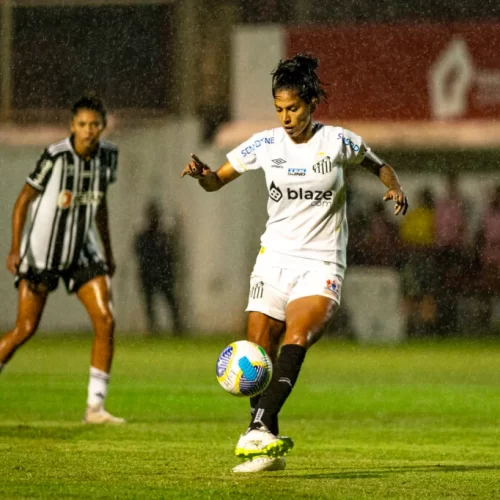 Atlético perde para o Santos no Brasileirão Feminino e permanece na última posição