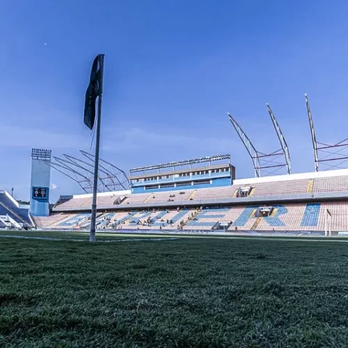 Saiba por que Abel reclama tanto de Barueri, uma situação que não deve mudar tão cedo no Palmeiras