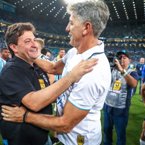 Grêmio buscou novo treinador? Presidente comenta sobre boato que aborreceu Renato