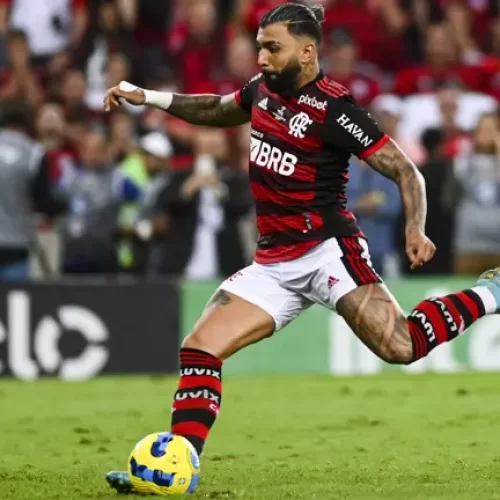 Gabigol manifesta seu desejo de jogar no novo estádio do Flamengo e faz declaração ao clube