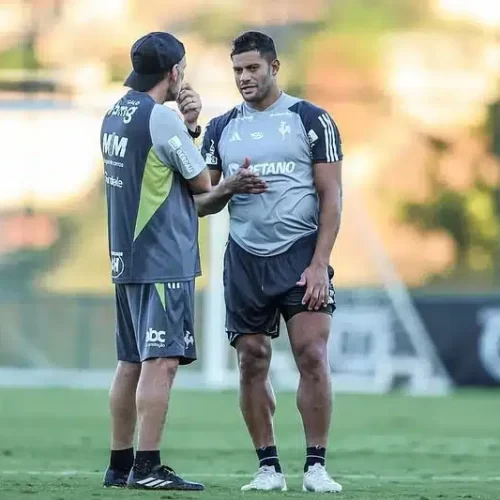 Gabriel Milito fala sobre a seca de gols de Hulk no Atlético Mineiro