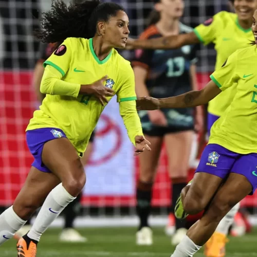 Brasil vence México e avança à final da Copa Ouro Feminina