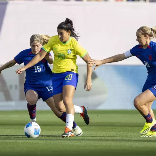 Seleção Brasileira Feminina perde e fica com o vice na Copa Ouro