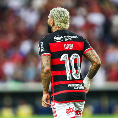 Qual foi a última vez que o Flamengo ficou sem o camisa 10?