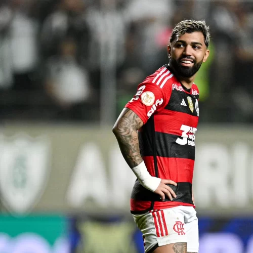 Compreenda por que a renovação de Gabigol voltou a ser discutida no Flamengo