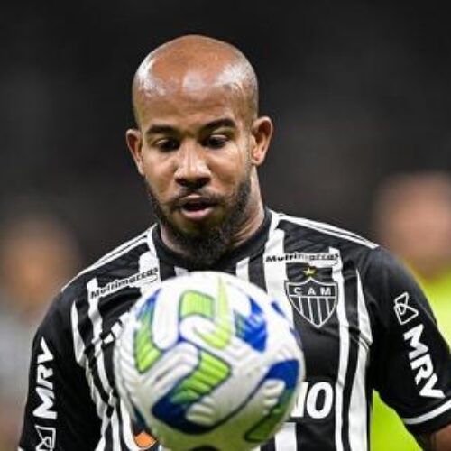 Atlético e Santos negociam a transferência definitiva de Patrick